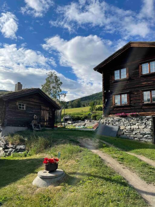Stallen - Koselig Lite Hus Pa Gardstun Skjak Екстер'єр фото