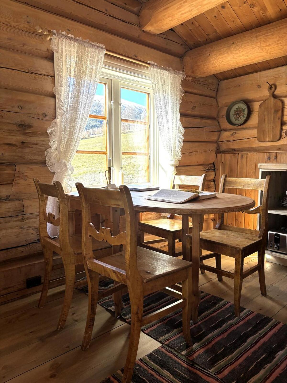 Stallen - Koselig Lite Hus Pa Gardstun Skjak Екстер'єр фото